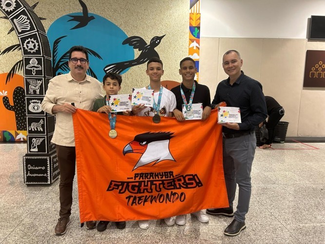 Pequeno Carcará é premiado como Destaque Esportivo 2025 com apoio da Lotep